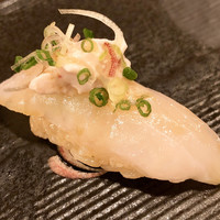 秀徳 2号店 - カワハギ（肝付き）