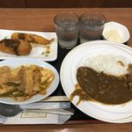 大衆食堂半田屋 - 