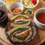 サンドウィッチアンドカフェ ママン - 