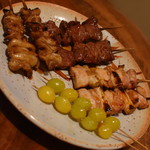 KURIYA KUSHIJIN - 焼鳥おまかせ７本（１．３４０円～・写真は２人前）２０１９年１０月