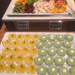 ロウリーズ・ザ・プライムリブ - 