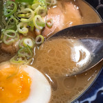 Ramen Kogorou - 豚骨スープ