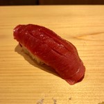 鮨 しゅん輔 阿佐ヶ谷 - 文句なし。とろけて味もつよいまぐろ