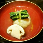 蓬左茶寮 - =蟹真丈と松茸のお椀=