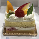 Shatoreze - ☆フルーツぎっしりショートケーキ￥270(8%税込…元値￥250）