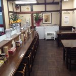 サッポロ軒 - ゆったりとくつろげる店内