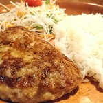 びっくりドンキー - 「つつみ焼きポテサラバーグディッシュ」①