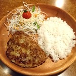 びっくりドンキー - 「つつみ焼きポテサラバーグディッシュ」②