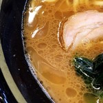 豚骨醤油ラーメン 王道家 - 