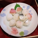 季和海 - 一の重　10種の手まり寿司