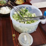 農協直営食堂 - ネギをこぼしたのは僕の前のオバサンです