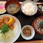 Kuroshioan - から揚げ定食（冷たいそば）付き
