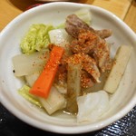 天ぷら処 こさか - 牛すじ煮込み（取り分けました）