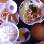 興楽 - 日替りランチ780円 生姜焼き+