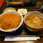 わらじカツ丼セット￥９５０