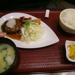 百菜 旬 - ハンバーグとチキンカツ定食980円