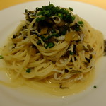 トラットリア・イタリア - “しらすと高菜の和風スパゲッティ”