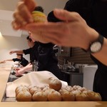 銀座 大石 - お手をどーぞ