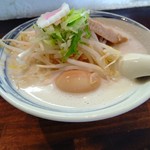 麺屋 ざくろ - 【2019.10.20(日)】濃厚野菜塩らーめん(並盛・130g)750円