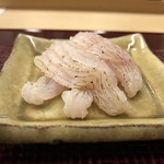 117909708 - 鱧の焼物。