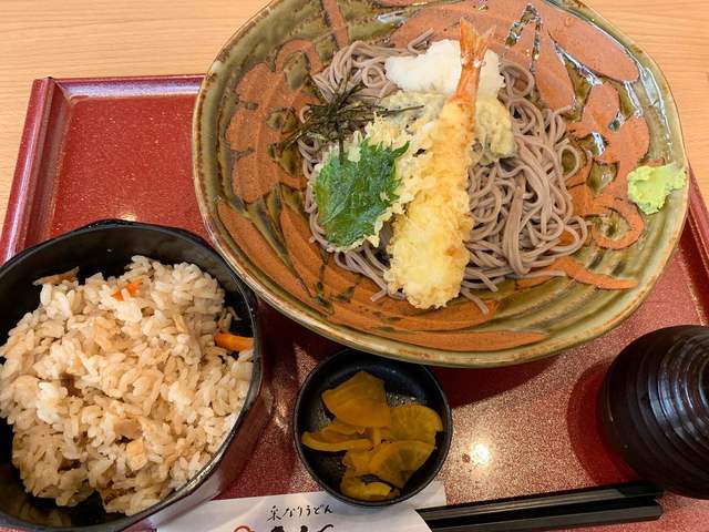釆なりうどん きらく 加古川店 ハンナリウドン キラク 加古川 うどん 食べログ
