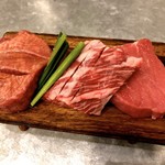 焼肉 チョモランマ - 