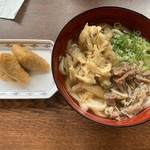 うどんの小麦冶 - 肉ごぼう天　鷄とごぼうのいなり