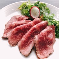 黒毛和牛のタタキ