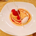 リストランテ フォレスタ・ヴェルデ - 料理写真:特製ドルチェ(苺とマスカルポーネのムース他)