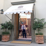 L'Antica Trattoria - ジュゼッペのお見送り