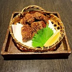 酒菜 竹のした -  学校給食のメニューでよく食べた鯨の竜田揚げは昭和生まれにはとても懐かしい一品です！(=^▽^)σ