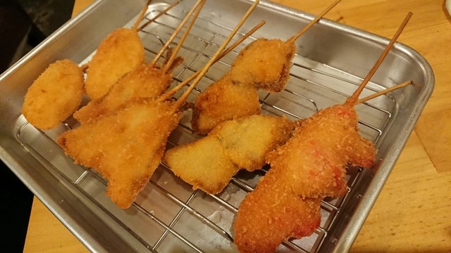 串しずか 白梅町店 北野白梅町 串揚げ 串かつ 食べログ