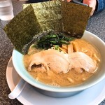 横浜家系ラーメン極家 - 