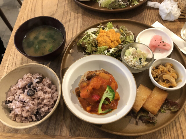 こもれび食堂 コモレビショクドウプラス 浦和 自然食 食べログ こもれび食堂 コモレビショクドウプラス 浦和 自然食 食べログ