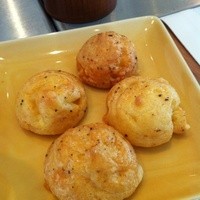 Benoit Alain Ducasse - アミューズ（チーズシュー）