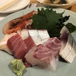 漁火 - 刺身盛り合わせ