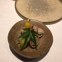 南青山 七鳥目 - 先付け　銀杏と落花生