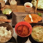 Shinjuku Saboten - 健美豚ロースカツは食べるほど美しくなるらしい…