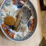 松寿司 - 太刀魚塩焼き。肉厚！