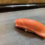 松寿司 - 本鮪。絶妙なバランス！