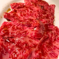 カルネジーオ イースト - 