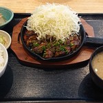 Teishokuya Zakuro - トンテキ定食