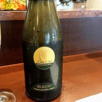 アンティカ・オステリア”トト”  - イタリアのスパークリングワインFranciacorta Brut Segreto I Due Lari