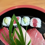 錦寿司 - かっぱ巻きと鉄火巻✨