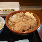 ラーメン パワースポット - 脂が効いてる