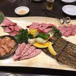 Yakiniku En - 