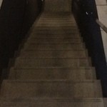 GIAGGIOLO GINZA - 地下に降りていく階段