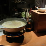 水炊きしみず - 水炊きのお鍋