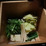 水炊きしみず - 水炊きの野菜