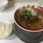 Ramen Toudai - 徳島産黒醤油醤油とんこつラーメン肉入り中と小ライス